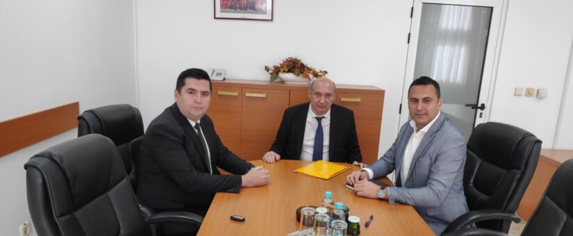 ODRŽAN SASTANAK MINISTRA DRLJAČE SA DIREKTOROM USTANOVE LJUBUŠKI MARIJANOM ČUVALOM