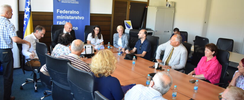 DRLJAČA: DODJELJENA SREDSTVA PREDSTAVLJAJU KONTINUITET SARADNJE IZMEĐU MINISTARSTVA I UDRUŽENJA OSOBA SA INVALIDITETOM