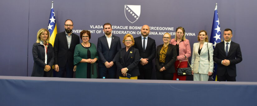 DANAŠNJI SUSRET MINISTRA DELIĆA SA ŠEFOVIMA KLUBOVA U DOMOVIMA PARLAMENTA FBIH NOVI JE METOD KOMUNIKACIJE IZMEĐU IZVRŠNE I ZAKONODAVNE VLASTI, A SUŠTINA JE DOĆI DO KVALITETNIH RJEŠENJA