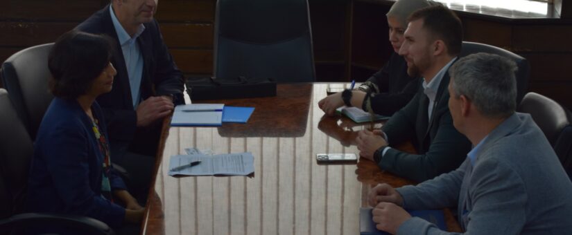S PREDSTAVNICIMA  DELEGACIJE UNICEF-A MINISTAR DELIĆ RAZGOVARAO O SARADNJI NA DEINSTITUCIONALIZACIJI DJECE IZ VELIKIH SOCIJALNIH USTANOVA, OSNIVANJU PORODIČNOG FONDA, IZMJENAMA PORODIČNOG ZAKONA I TRANSFORMACIJI ZAVODA ZA ZBRINJAVANJE DJECE I OSOBA SA POTEŠKOĆAMA PAZARIĆ