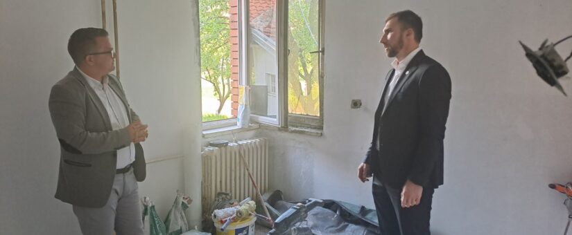 SNOSIT ĆEMO DIO TROŠKOVA SANACIJE ŠTETE IZAZVANE POŽAROM U DOMU ZA STARE U ZENICI, NAJAVIO MINISTAR DELIĆ