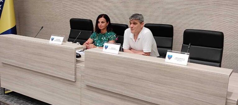 U MOSTARU PREDSTAVLJENA STRATEGIJA RAZVOJA SISTEMA SOCIJALNE I DJEČIJE ZAŠTITE U FEDERACIJI BIH ZA PERIOD 2023-2030. GODINE