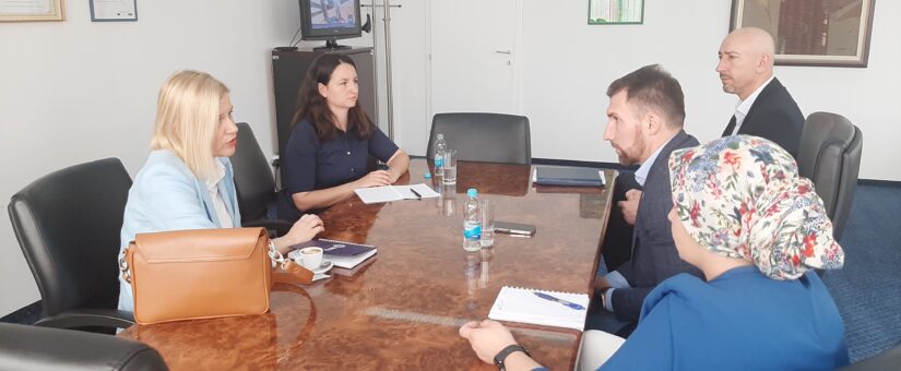 MINISTAR  DELIĆ S REZIDENTNOM  PREDSTAVNICOM  WESTMINSTER FONDACIJE  RAZGOVARAO O  PODRŠCI FONDACIJE OKO  STRATEGIJE  ZAPOŠLJAVANJA I ZAKONA O POSREDOVANJU U ZAPOŠLJAVANJU