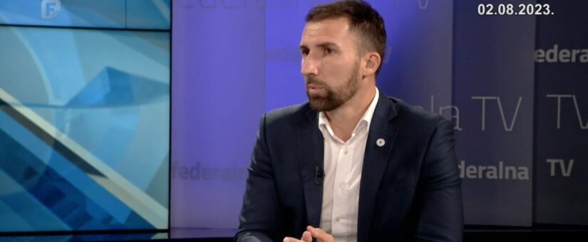 MINISTAR DELIĆ U DNEVNIKU 3 FEDERALNE TELEVIZIJE GOVORIO O ZAKONU O ZAŠTITI CIVILNIH ŽRTAVA RATA I NJEGOVOJ VAŽNOSTI ZA OPORAVAK DRUŠTVA