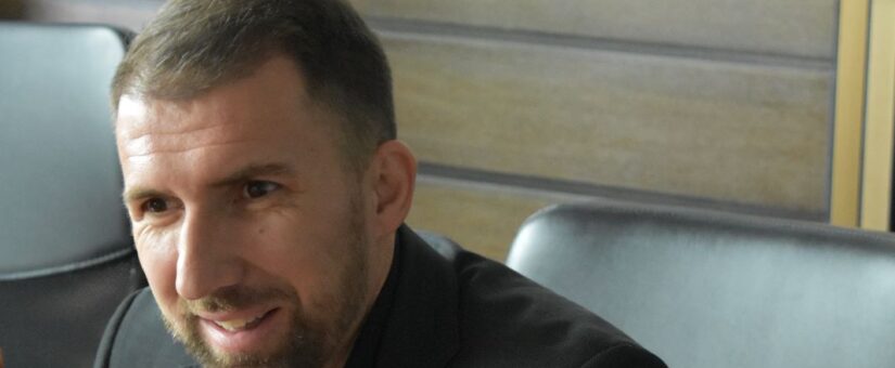 MINISTAR DELIĆ OBJAVIO: FORMIRAN REGISTAR ORGANIZACIJA I REPREZENTATIVNIH ORGANIZACIJA OSOBA SA INVALIDITETOM I CIVILNIH ŽRTAVA RATA; POZIV UDRUŽENJIMA DA SE PRIJAVE I POSTANU REPREZENTATIVNI PREDSTAVNICI OSOBA SA INVALIDITETOM I CIVILNIH ŽRTAVA RATA