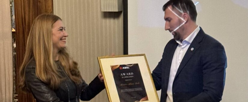 NA GODIŠNJOJ KONFERENCIJI ASOCIJACIJE POSLOVNIH SERVISA ZA DOPRINOS RAZVOJU BPO INDUSTRIJE PRIZNANJE DOBIO I MINISTAR DELIĆ