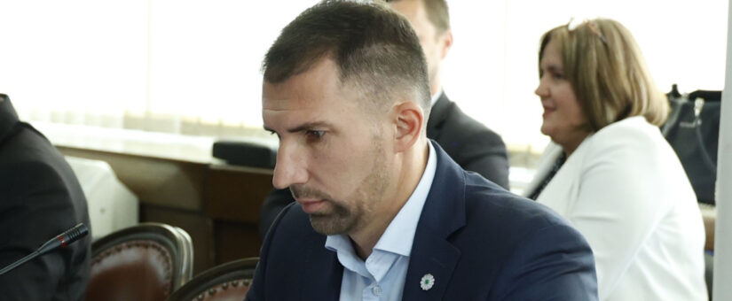 NACRT ZAKONA O DJELATNOSTI PSIHOLOGA UTVRĐEN DANAS NA SJEDNICI VLADE FBIH; DO DONOŠENJA PRVOG ZAKONA U OVOJ OBLASTI U FEDERACIJI BIH OSTAJE JOŠ USVAJANJE NA DOMOVIMA PARLAMENTA FBIH
