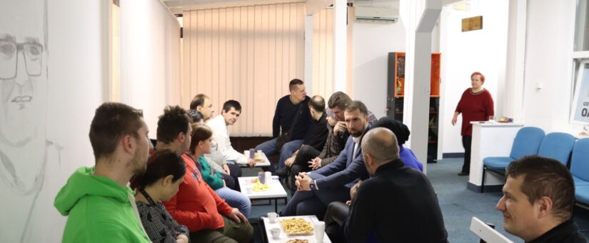 MINISTAR DELIĆ U POSJETI UDRUŽENJU OAZA