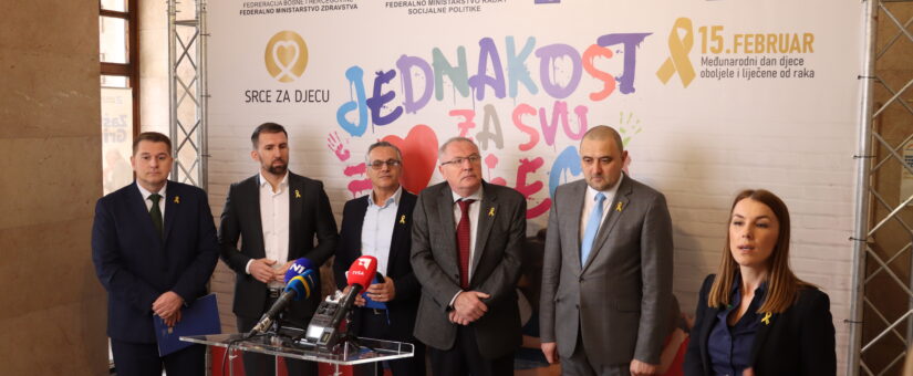 DJECA KOJA SE LIJEČE OD MALIGNIH BOLESTI MORAJU IMATI PRAVO NA DJEČIJI DODATAK, BEZ OBZIRA KAKVOG IMOVINSKOG STANJA JE PORODICA, PORUČIO MINISTAR DELIĆ NA DANAŠNJEM OBILJEŽAVANJU MEĐUNARODNOG DANA DJECE OBOLJELE I LIJEČENE OD RAKA