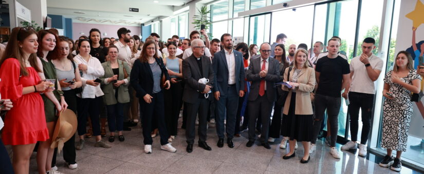 FEDERALNI MINISTAR RADA I SOCIJALNE POLITIKE ADNAN DELIĆ PRISUSTVOVAO OTVARANJU SAJMA ZAPOŠLJAVANJA MLADIH U MOSTARU