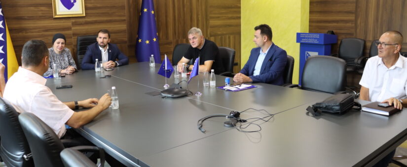 MINISTAR DELIĆ POTPISAO SPORAZUME S FEDERALNIM USTANOVAMA SOCIJALNOG ZBRINJAVANJA UKUPNE VRIJEDNOSTI DVA MILIONA KM