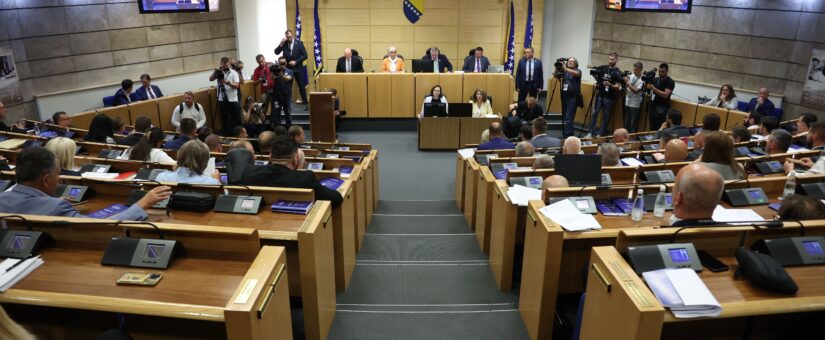 ZASTUPNIČKI DOM PARLAMENTA FEDERACIJE BIH USVOJIO PRIJEDLOG ZAKONA O JEDINSTVENIM NAČELIMA I OKVIRU MATERIJALNE PODRŠKE OSOBAMA SA INVALIDITETOM