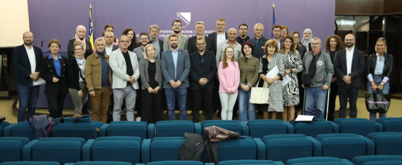 MINISTAR DELIĆ POTPISAO UGOVORE ZA SUFINANSIRANJE 35 PROJEKATA U OBLASTI SOCIJALNE ZAŠTITE